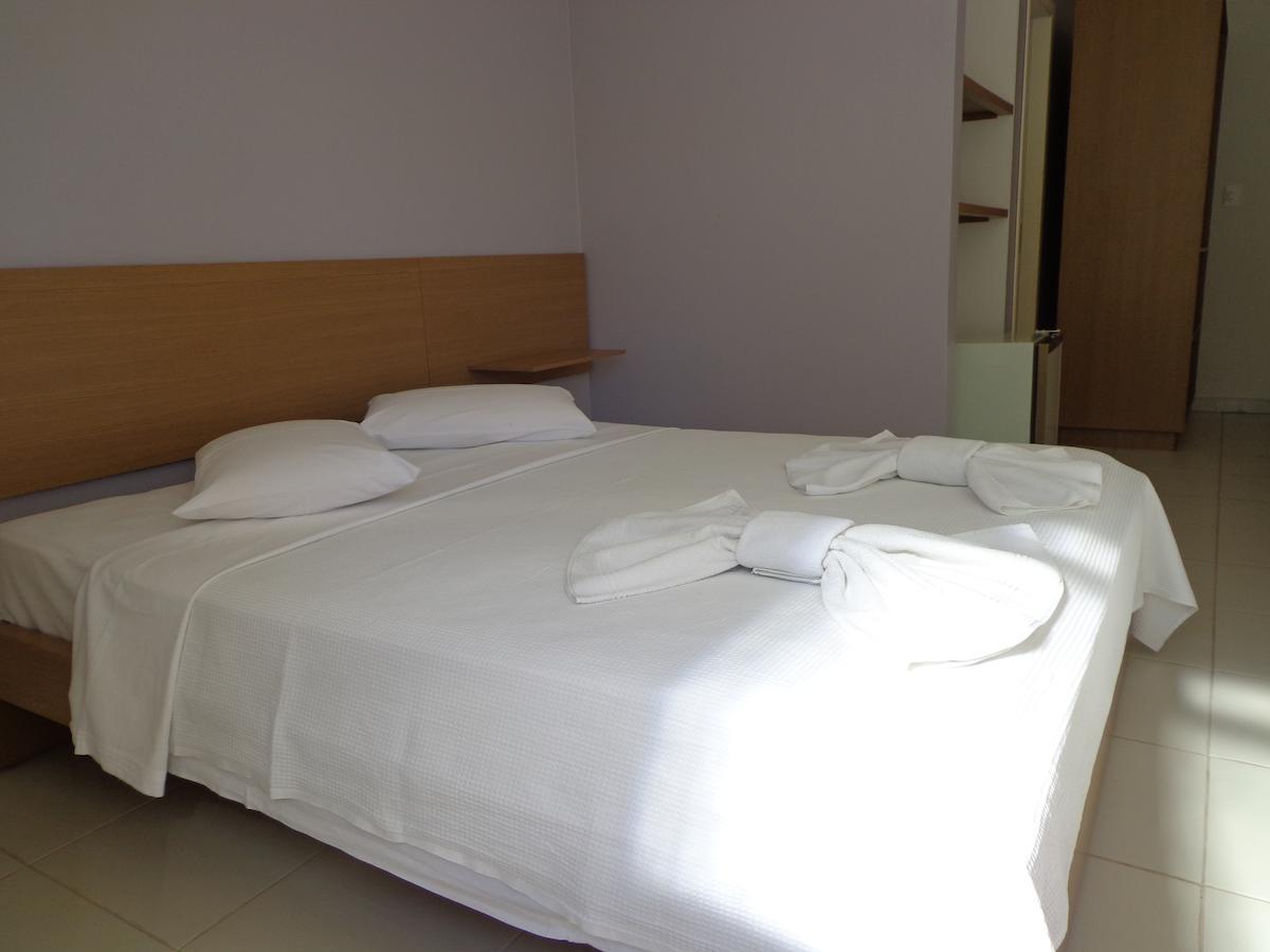 Hotel Abrolhos Nova Vicosa Room photo